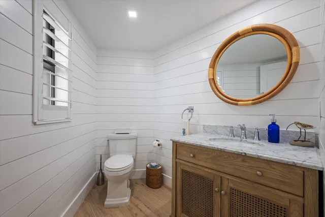Unit 510 photo 36