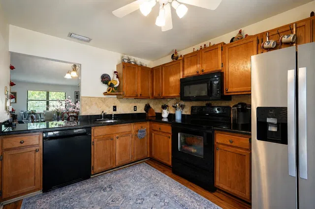 Residence photo 9