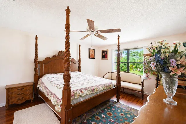 Residence photo 14