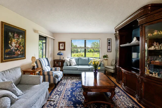 Residence photo 21