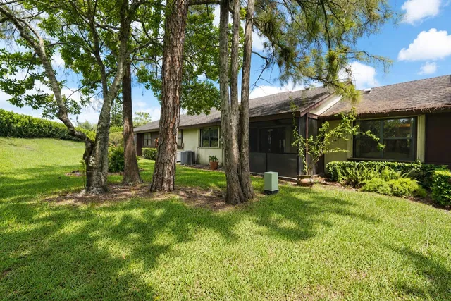 Residence photo 29
