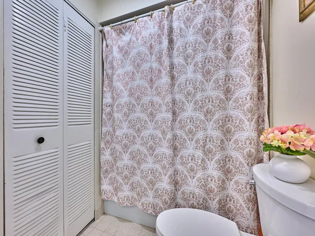  Residence photo 21
