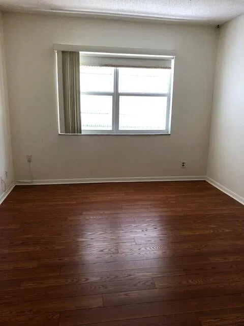 Unit 210 photo 5