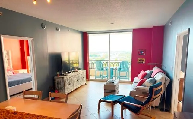 CityPlace South Tower Unit 1405 photo 4