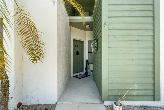 Rocky Point Unit 101 photo 4