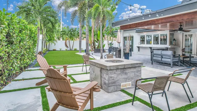 Boca Harbour Residence photo 24