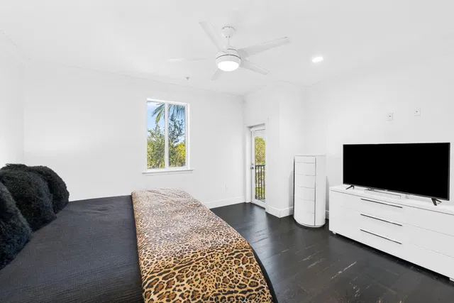 Residence photo 26