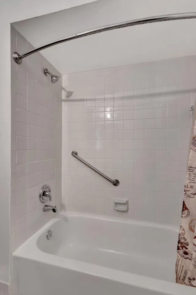 Residence photo 19