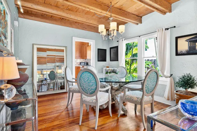 SoSo West Palm Beach Residence photo 11