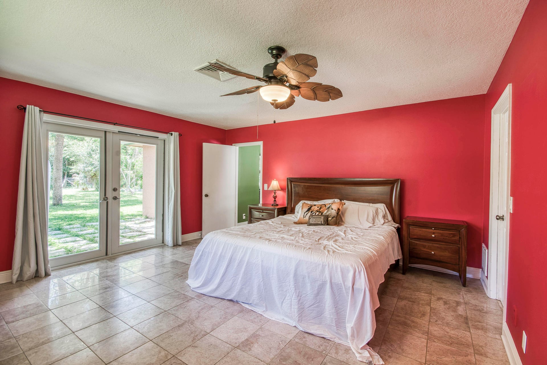 Residence photo 6