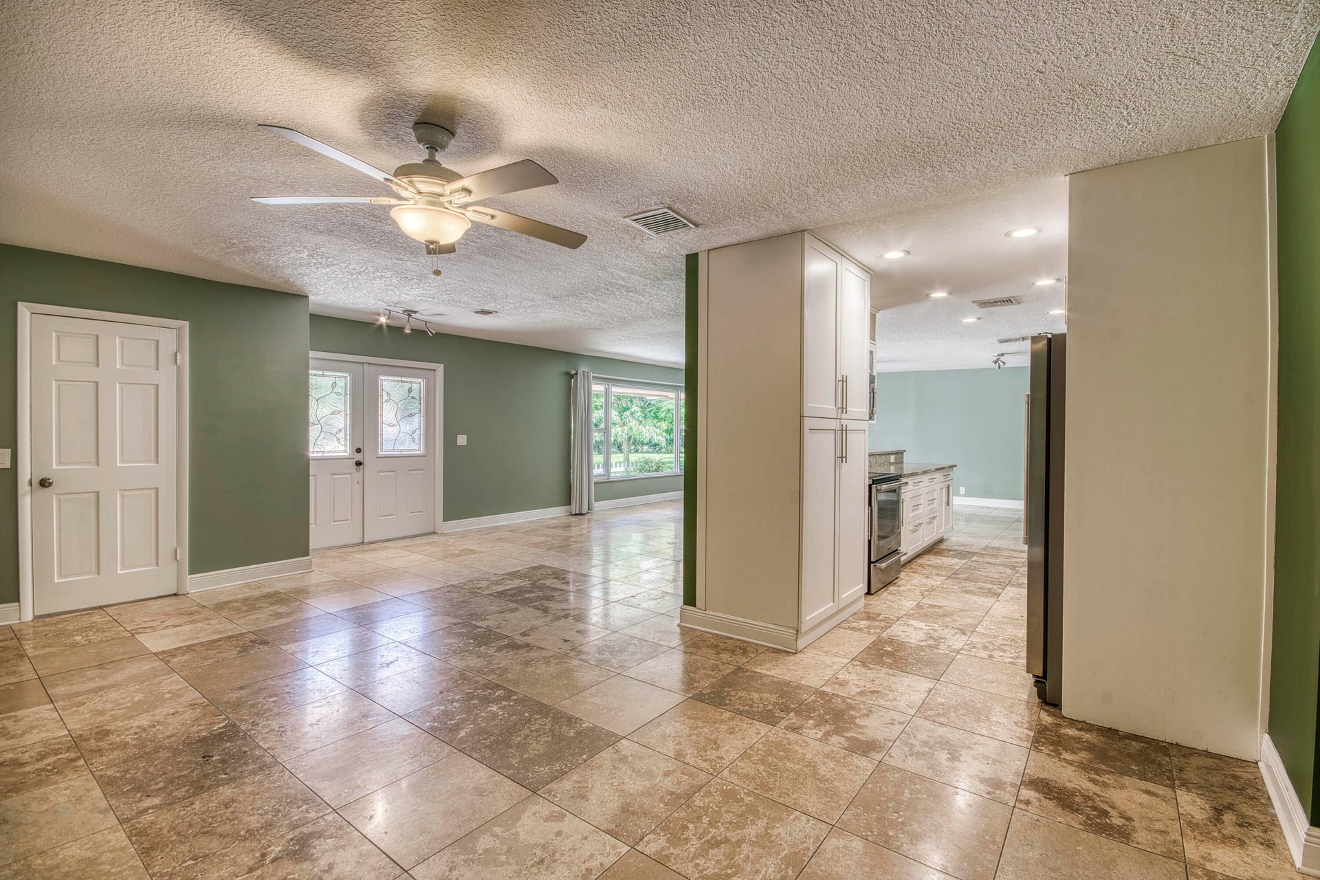 Residence photo 30
