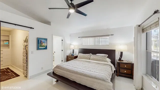 Residence photo 13
