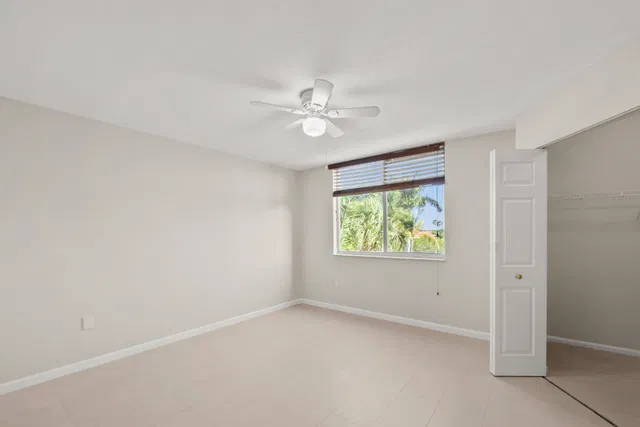  Unit 403 photo 13