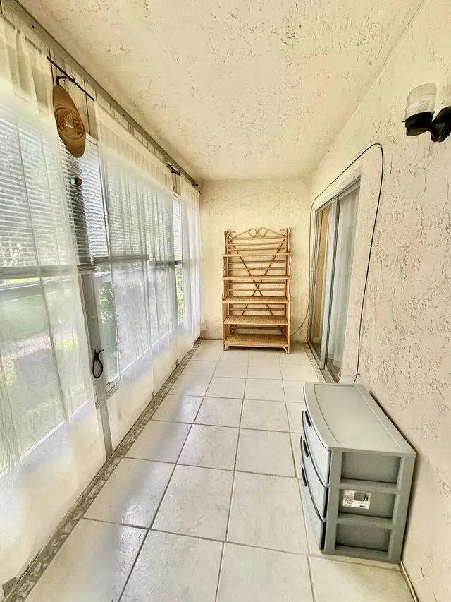 Unit 204 photo 21
