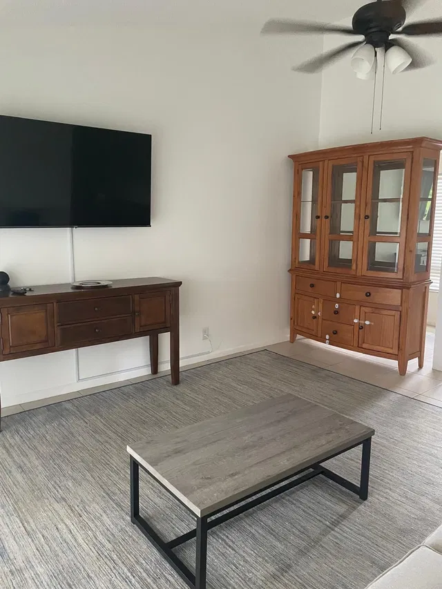 Residence photo 5