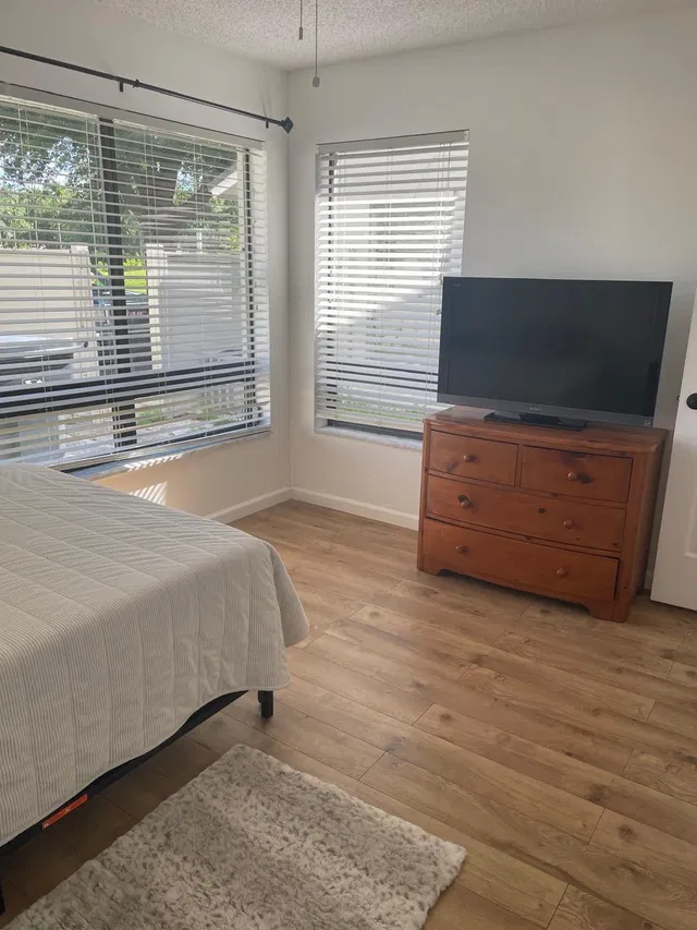 Residence photo 18