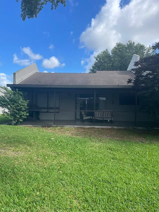 Residence photo 25
