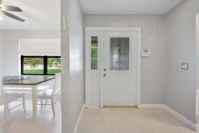 Residence photo 5