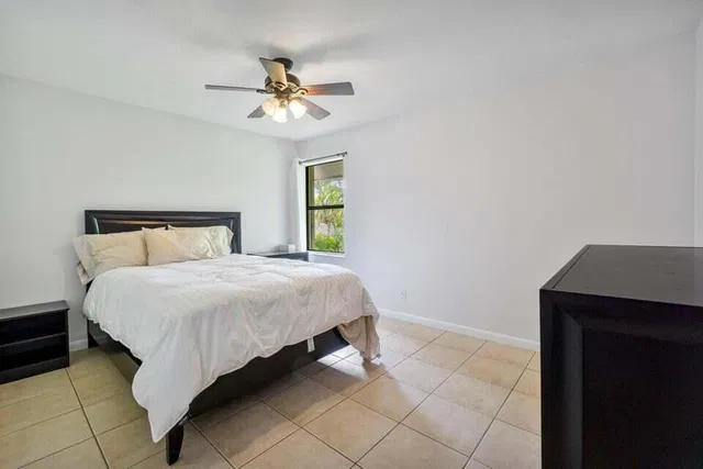 Residence photo 14