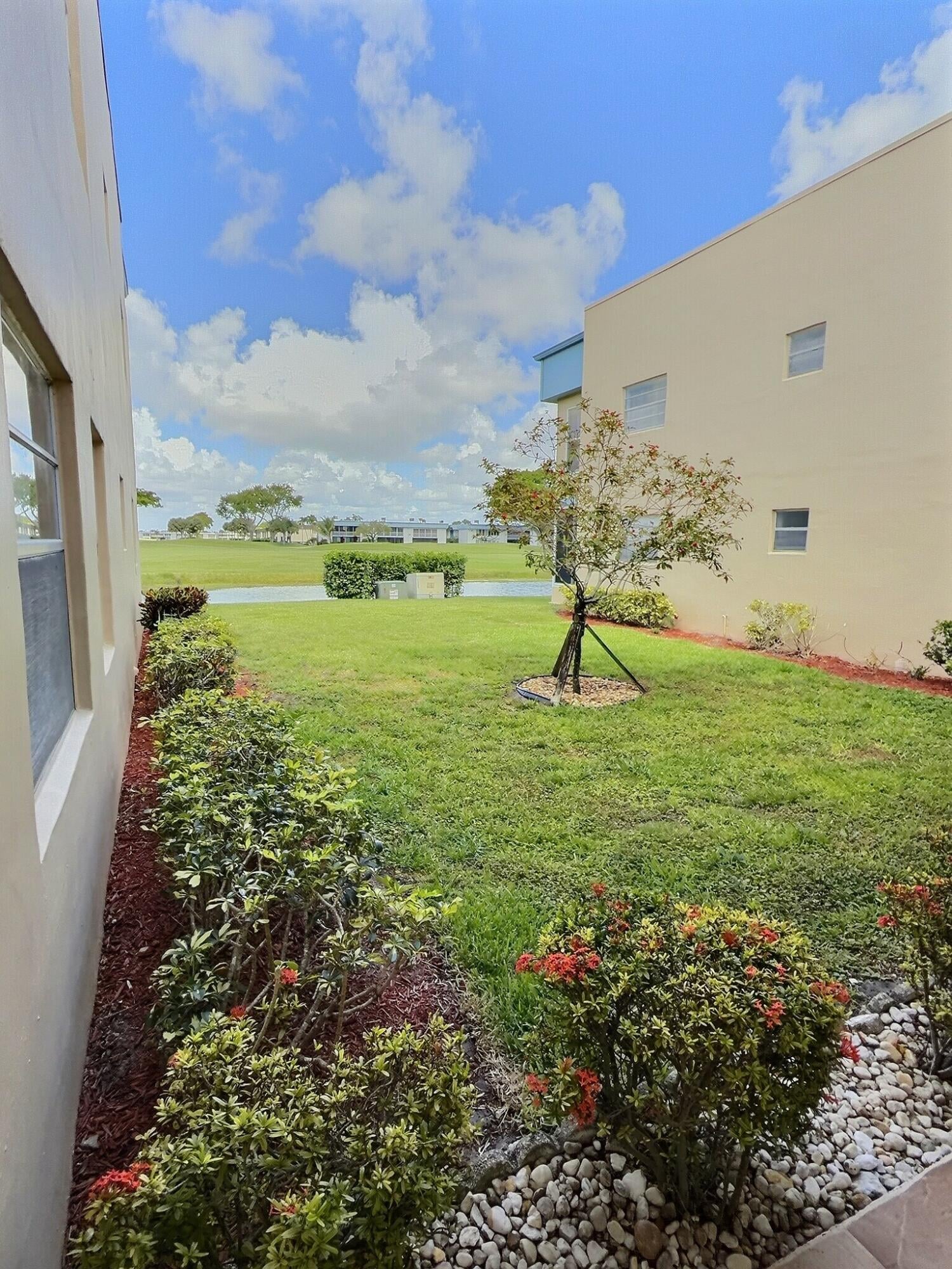 Residence photo 22