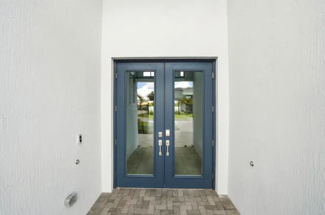 Whitmore Estates Residence photo 4