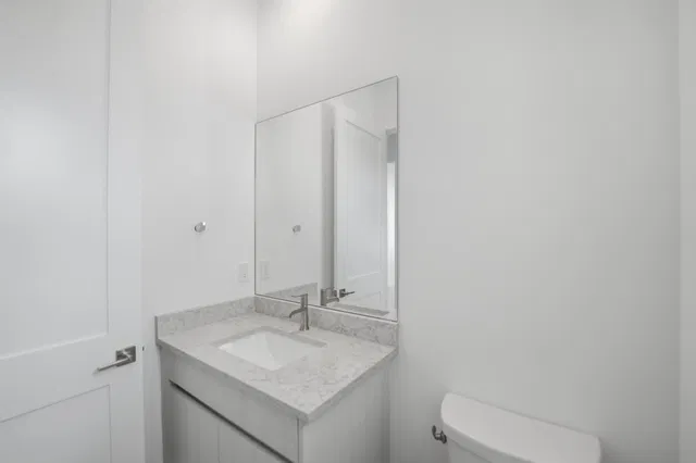 Whitmore Estates Residence photo 24