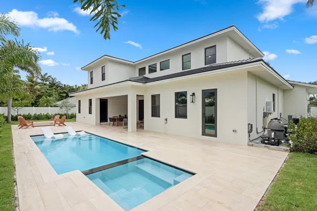 Palm Beach Isles Residence photo 11