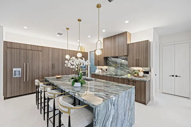 Palm Beach Isles Residence photo 26
