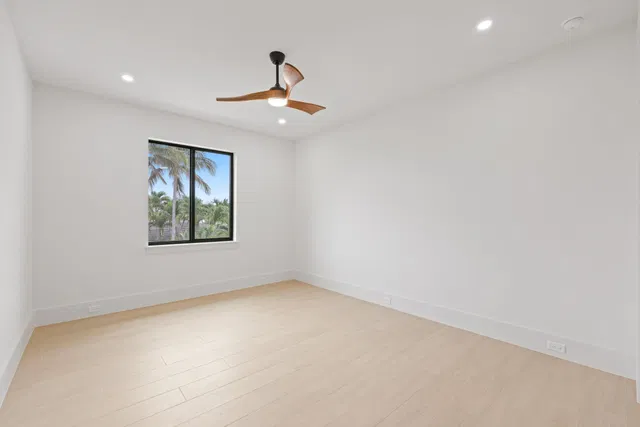 Palm Beach Isles Residence photo 42