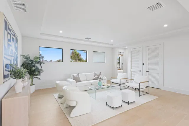 Palm Beach Isles Residence photo 51