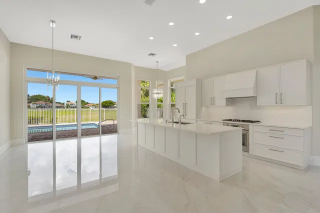 PGA National Palm Beach Gardens Residence photo 33