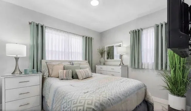 Residence photo 19