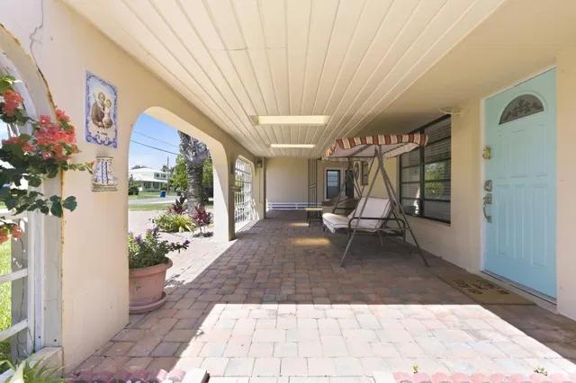 Residence photo 8