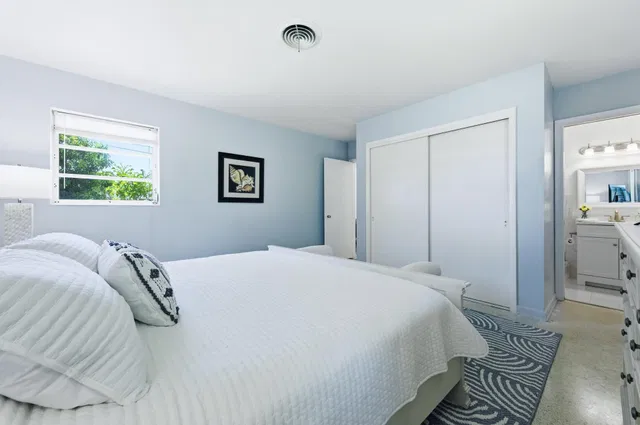 Residence photo 22