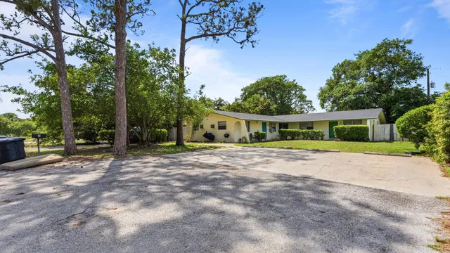  Residence photo 17