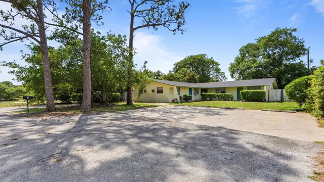  Residence photo 18