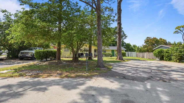  Residence photo 20
