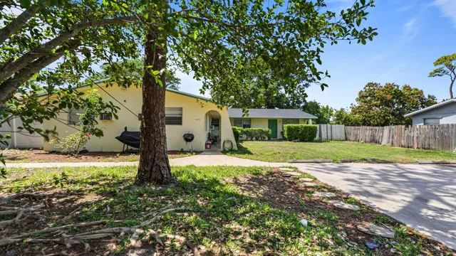  Residence photo 23