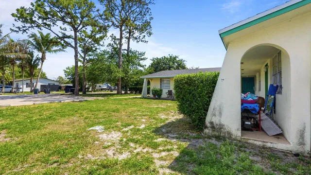  Residence photo 25