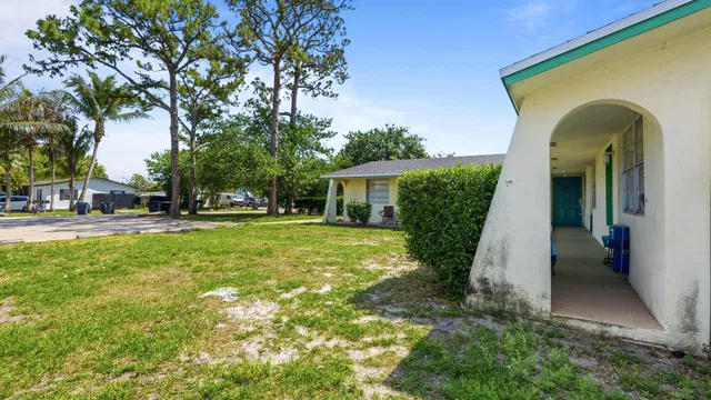  Residence photo 26