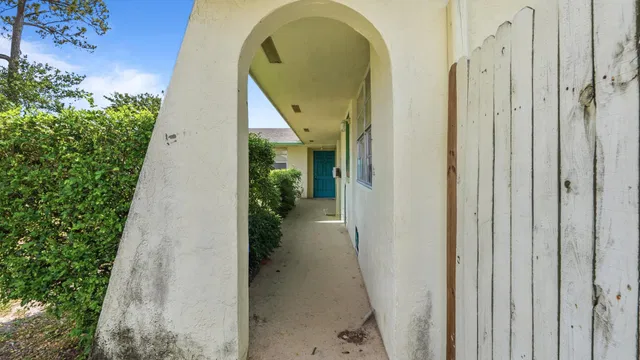  Residence photo 28