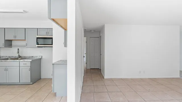 Residence photo 41