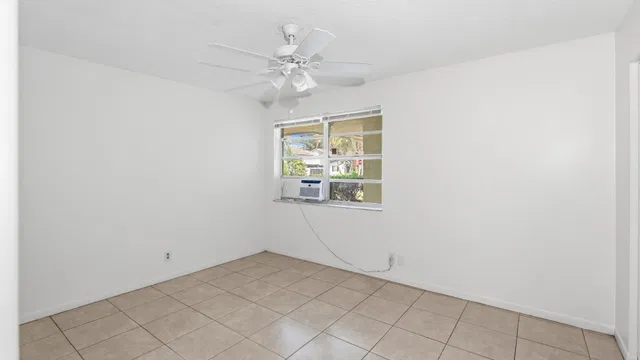  Residence photo 42