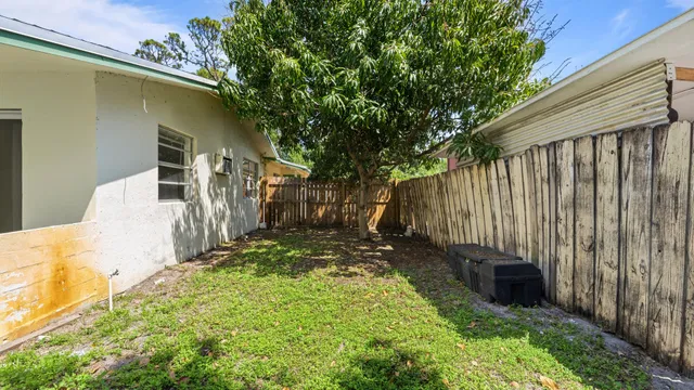  Residence photo 59