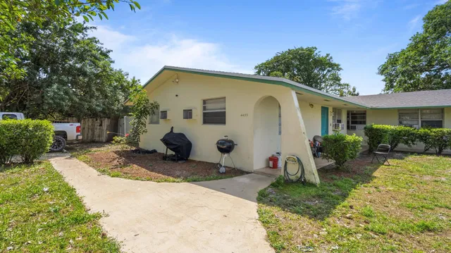  Residence photo 66