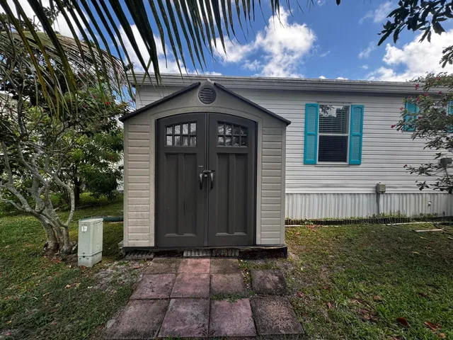  Residence photo 13