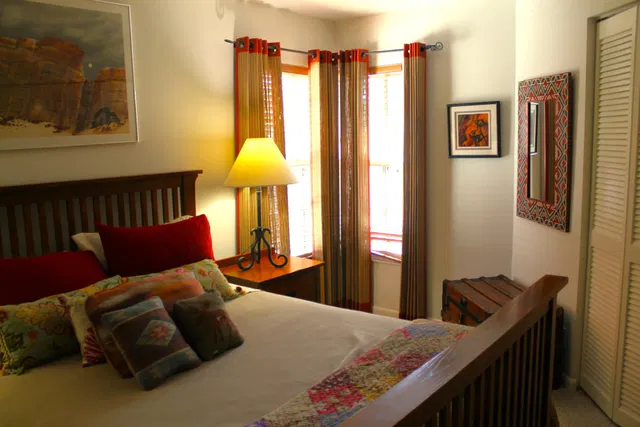Residence photo 18