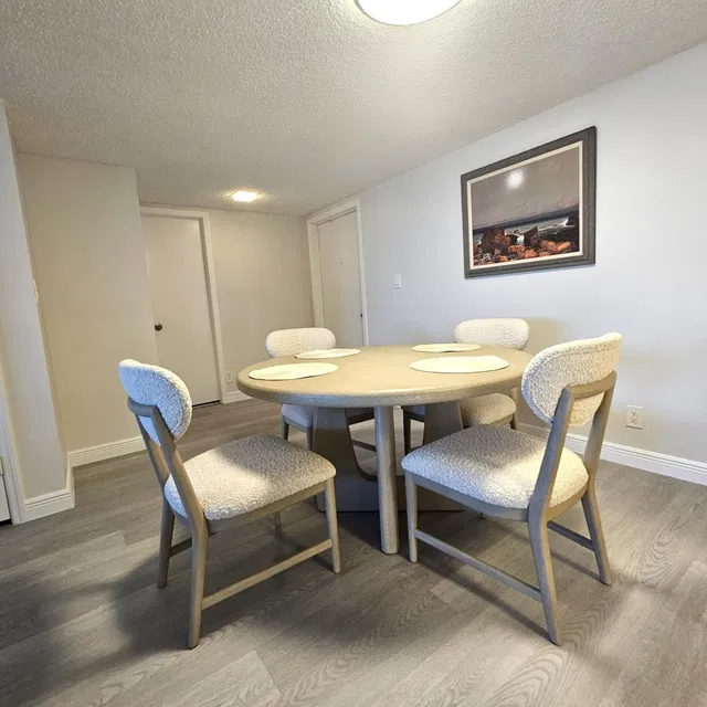 Unit 215 photo 13
