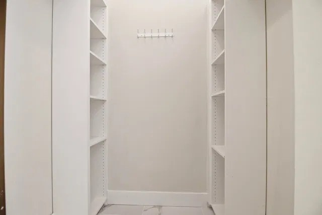  Residence photo 16