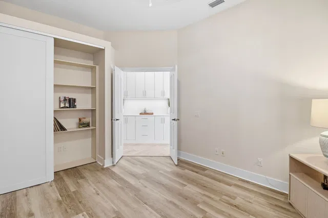  Residence photo 24